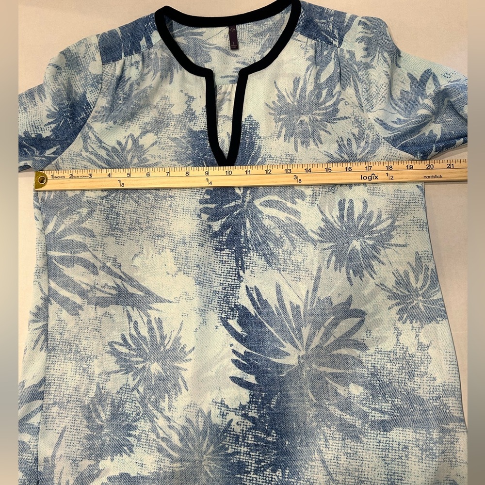 NYDJ Women's Blue Floral Printed Tunic Top S - Picture 4 of 10
